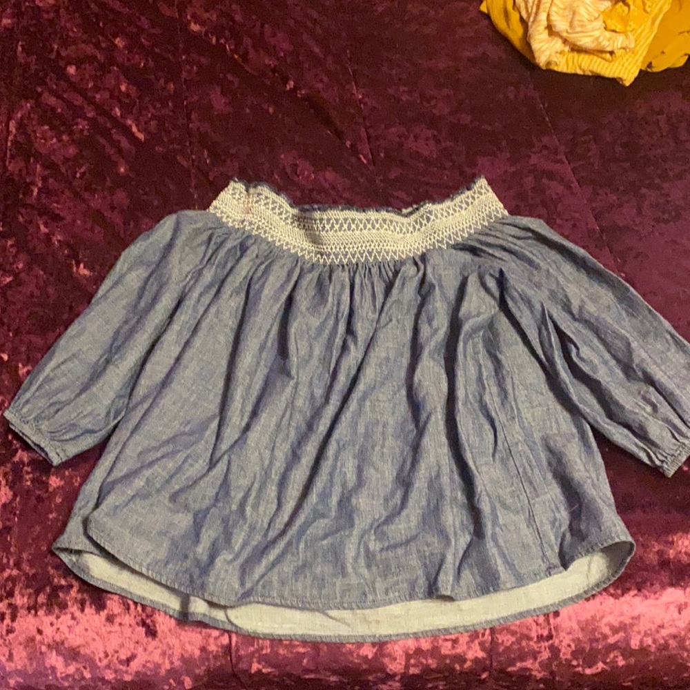 OFF THE SHOULDER BLUE BLOUSE